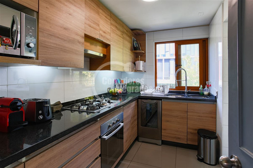 Departamento En Venta De 3 Dorm. En Vitacura