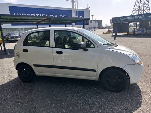 Imagen 2 de 14 de Chevrolet Spark