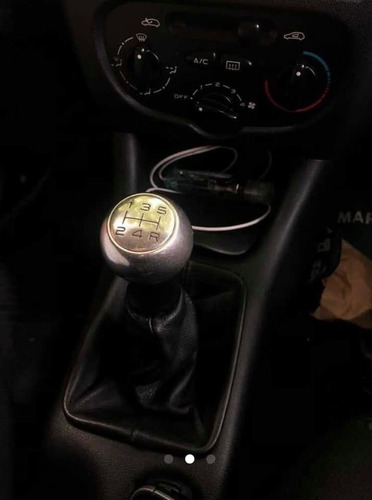 Peugeot 207 1.4 Active 75cv 2013 (acepto Permutas)