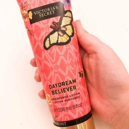 Crema Victoria's Secret Daydream Believer Sellada Origen Usa Peonía Aterciopelada & Pimienta Rosa
