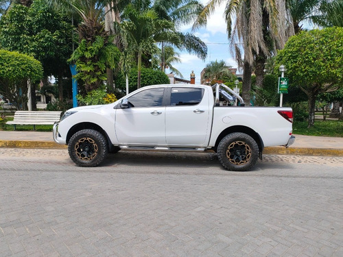 Imagen 2 de 15 de Mazda Bt-50 High