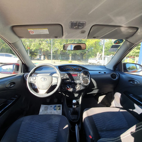 Toyota Etios Cross 1.5 Manual 2015 Baudena