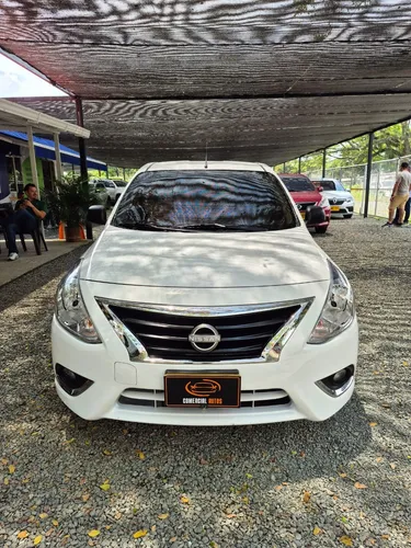 Nissan Versa V-drive Conect At Con 29 Mil Km Modelo 2024