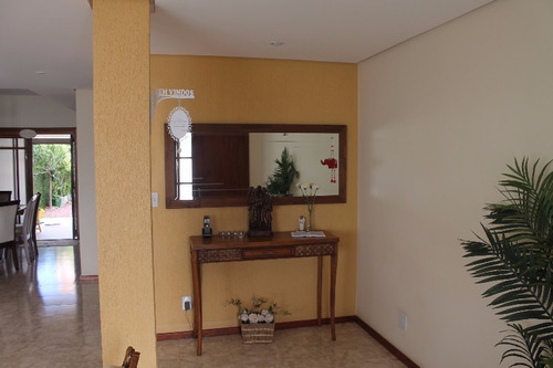 Casa Em Camaquã Com 4 Dormitórios - Lu265889