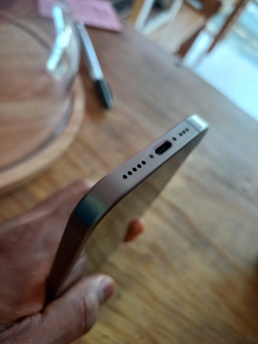Apple iPhone 15 Pro (128 Gb) - Titanio Natural (Usado)