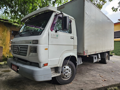 Vw Worker 9-150e, Ano 2009, Com Baú. Motor Diesel