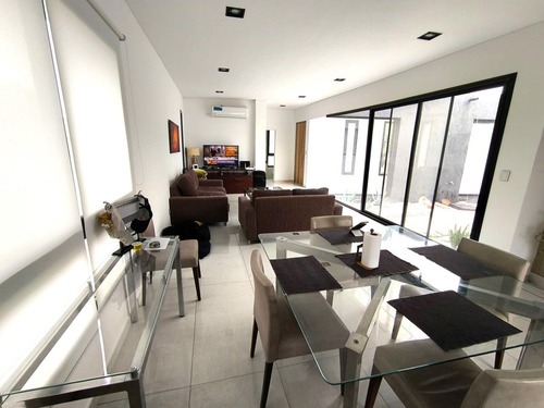 Venta Casa En San Sebastian Area 2 Golf - 5 Ambientes