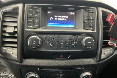 Ford Ranger 3.2 XLS MT 4X4