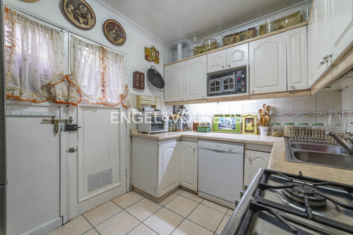 Casa Estilo Inglés Con Encanto Y Potencial