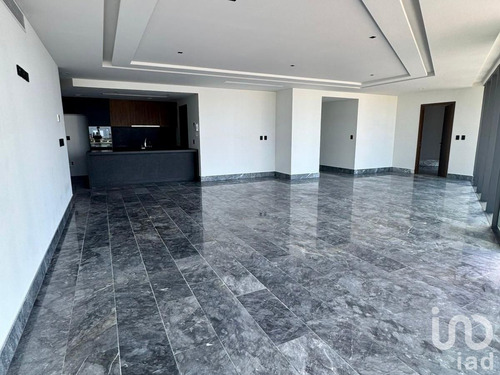 Venta Departamento 2 Ambientes Zona Hotelera