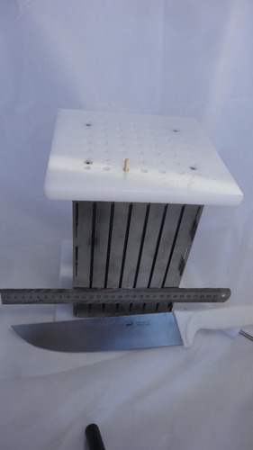 Máquina Prof. Inox 49 Espetos 50 A 80gramas Com Divisórias
