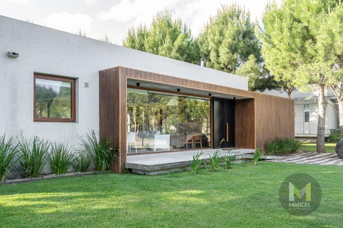 Imagen 3 de 25 de Casa - 5 Ambientes - La Herradura - Pinamar