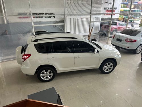 Imagen 10 de 18 de Toyota Rav