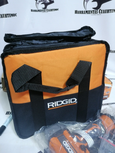 Grapadora Neumática Ridgid Calibre 18 Grapas De Corona 1/4 (Usado)