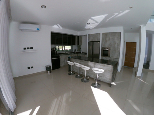 Imagen 13 de 30 de Casa En Costa Esmeralda En Venta - Golf Ii 349