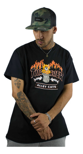 Remera Thrasher Lifestyle Hombre Alley Cat Negro Fuk