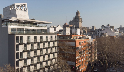 Edificio De Diseño En Centro Con Renta, 2 Dormitorios. Ideal Inversores!