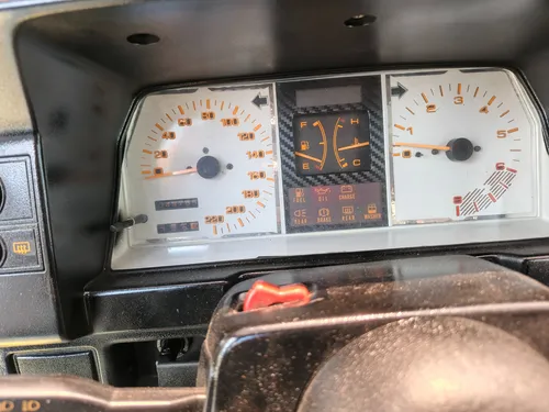 Mazda 323 1.3 Ns 4 p