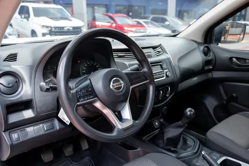Nissan Frontier Estacas 2.5 Mt 4x2