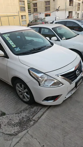 Nissan Versa 1.6 Advance Mt