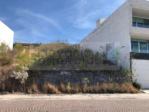 Terreno En Venta En Cumbres Del Lago, Cerca De Escuelas Y Co