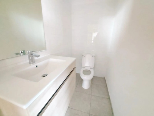 Arriendo Oficinas De Lujo En Torre Del Centro Concepcion, C