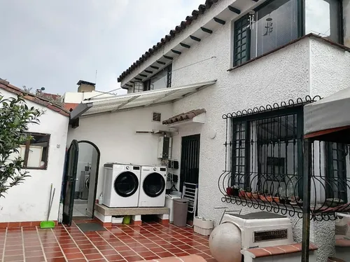 Casa En Venta En Alhambra. Cod V15001