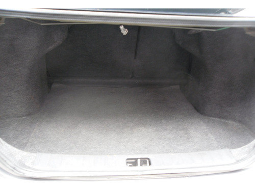 Nissan Versa 1.6 Advance Mt