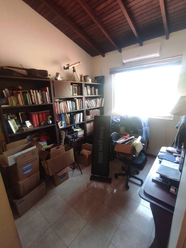 Imagen 12 de 19 de Townhouse En Venta, C.r. Puerto Rio, Nueva Barcelona