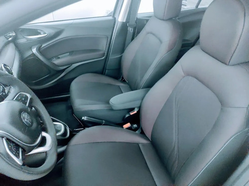 Imagen 6 de 15 de Fiat Cronos 1.8 16v %100 Financiado Cuotas Tasa 0% C-