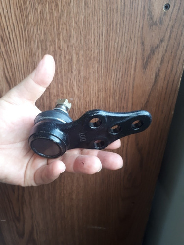 Imagen 3 de 8 de Muñon Inferior Daewoo Cielo, Racer, Lanos, Espero