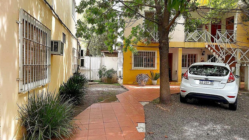 Venta, Casa, 3 Ambientes, Patio, Jardín, Parrilla, Pileta, Barrio Cerrado, San Fernando.