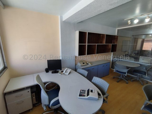 Oficina En Venta El Recreo 24-23942