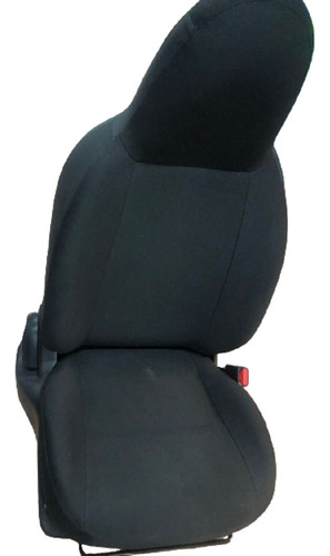 Asiento Delantero Derecho  Nissan March 2020