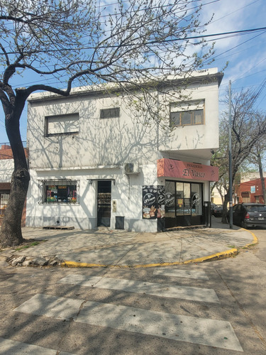 Casa / Lote / Esquina En Venta 4 Ambientes Con Patio , Garaje, Local Terraza
