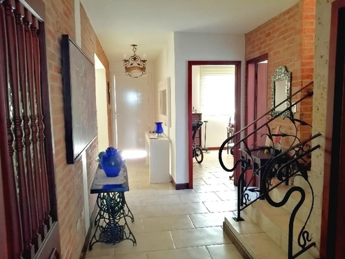 Imagen 12 de 14 de María Meléndez Vende Espectacular Casa Remodelada En La Viña