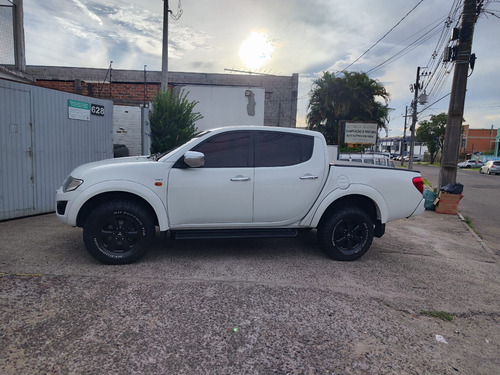 Mitsubishi L200 3.2 Triton Hpe Cab. Dupla 4x4 Aut. 4p