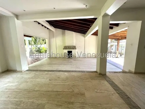 Casas En Venta Mls #25-19468