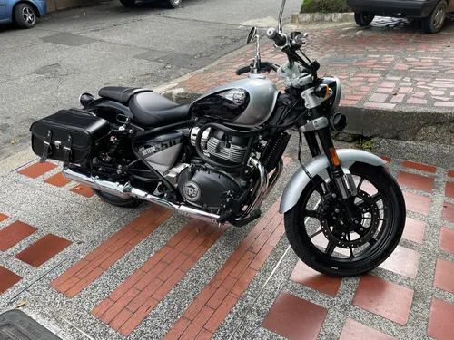 Super Meteor 650