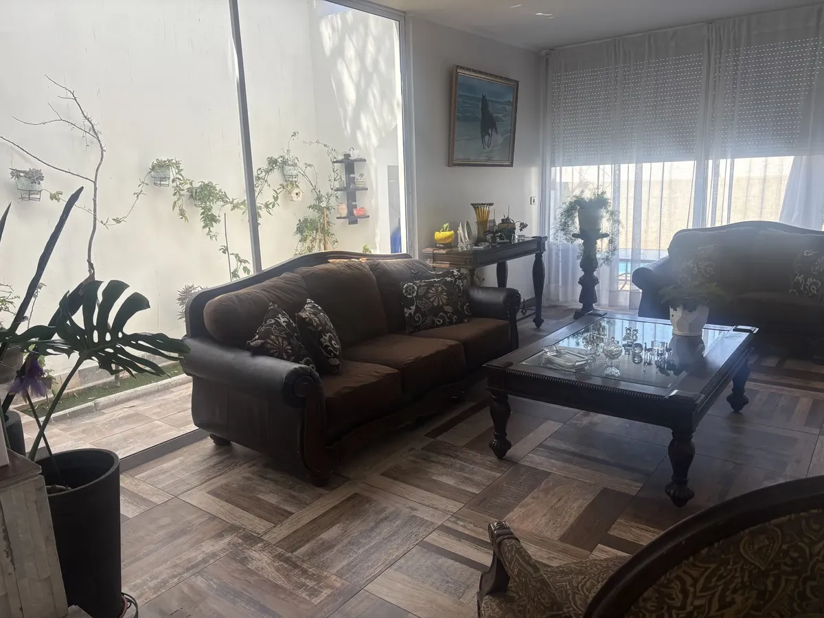 Imagen 3 de 20 de Vendo Hermosa Casa Frente A Playa Huayquique