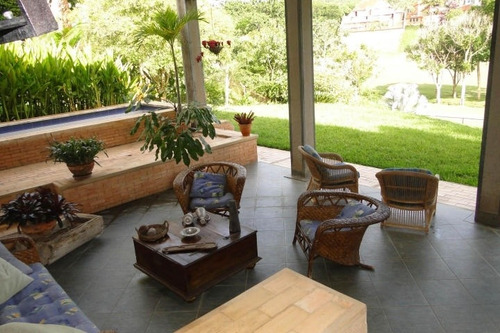 Imagen 5 de 14 de 306000 L Trias 04140432833 Casa Venta Guataparo Country Club
