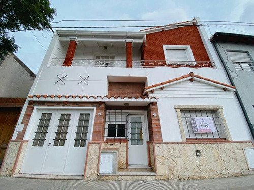 Venta Casa 3 Dormitorios Villa Mitre Con Cochera