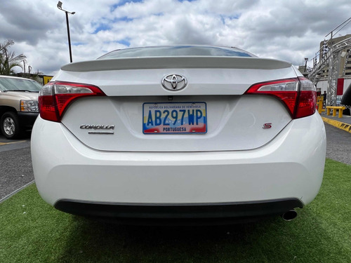 Imagen 6 de 14 de Toyota Corolla S Special Edition