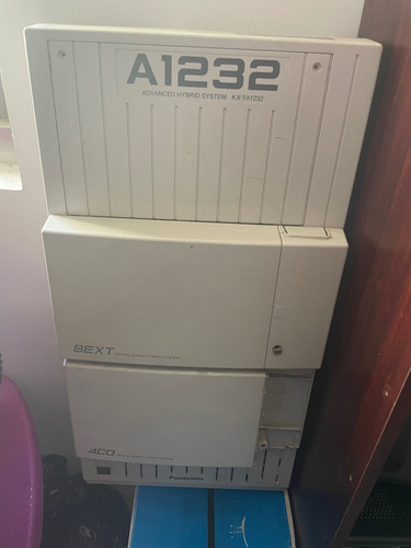 Central Panasonic Kx-ta1232 12 Líneas Y 24 Extensiones (Usado)