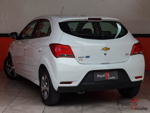 Chevrolet Onix 1.4 MPFI LTZ 8V FLEX 4P AUTOMÁTICO