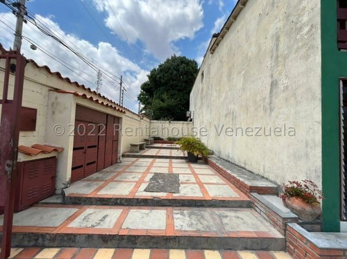Imagen 22 de 30 de Casas En Venta En Centro De 3 Niveles Cabudare Rah Código 22-24100 Numero De Contacto 0424 556 57 59 Monica C.