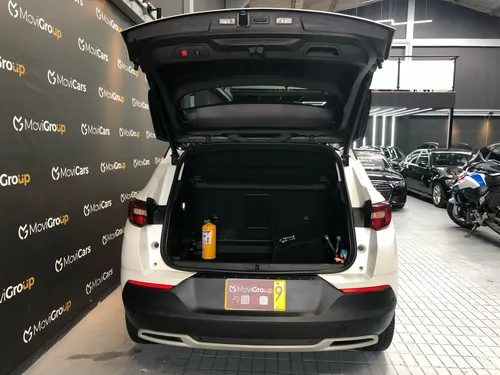 Opel Grandland X 1.6L Elegance