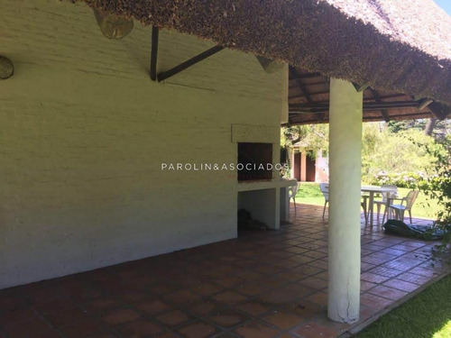 Casa En Venta En Mansa Punta Del Este - Ref: 3758