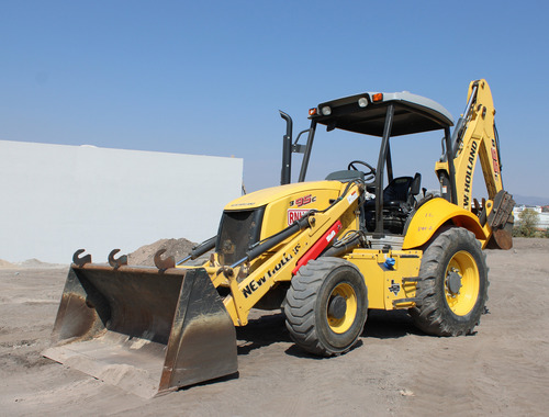 2015 Retroexcavadora New Holland B95c 4x4