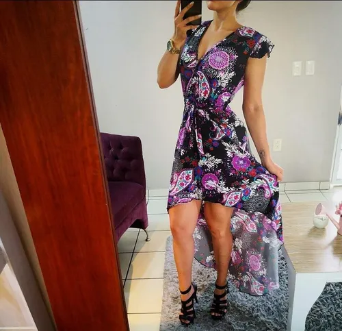 Vestido Corto Con Cola Larga Floreados Manga Corta en venta en Guadalajara Jalisco por sólo $ Mexico Vestido Corto Con Cola Larga Floreados Manga Corta en venta en Guadalajara Jalisco por sólo $ Mexico